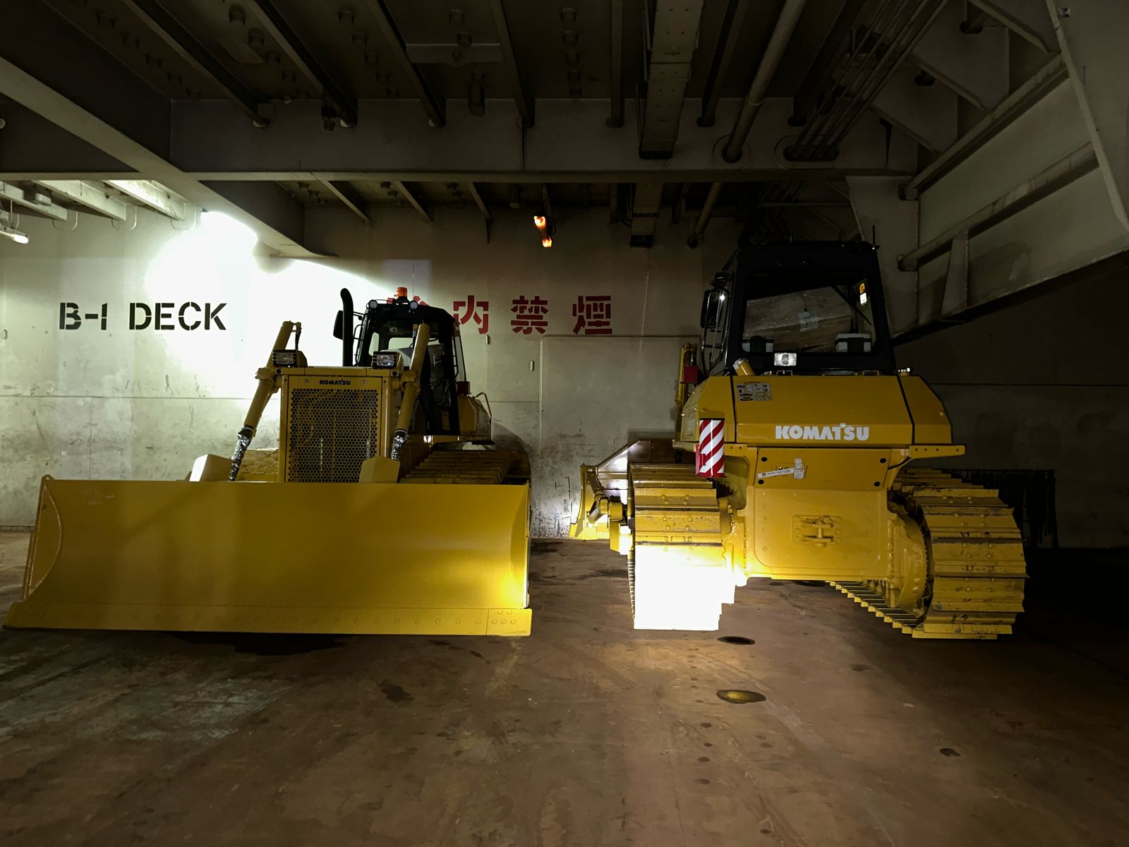 kirim alat berat jakarta